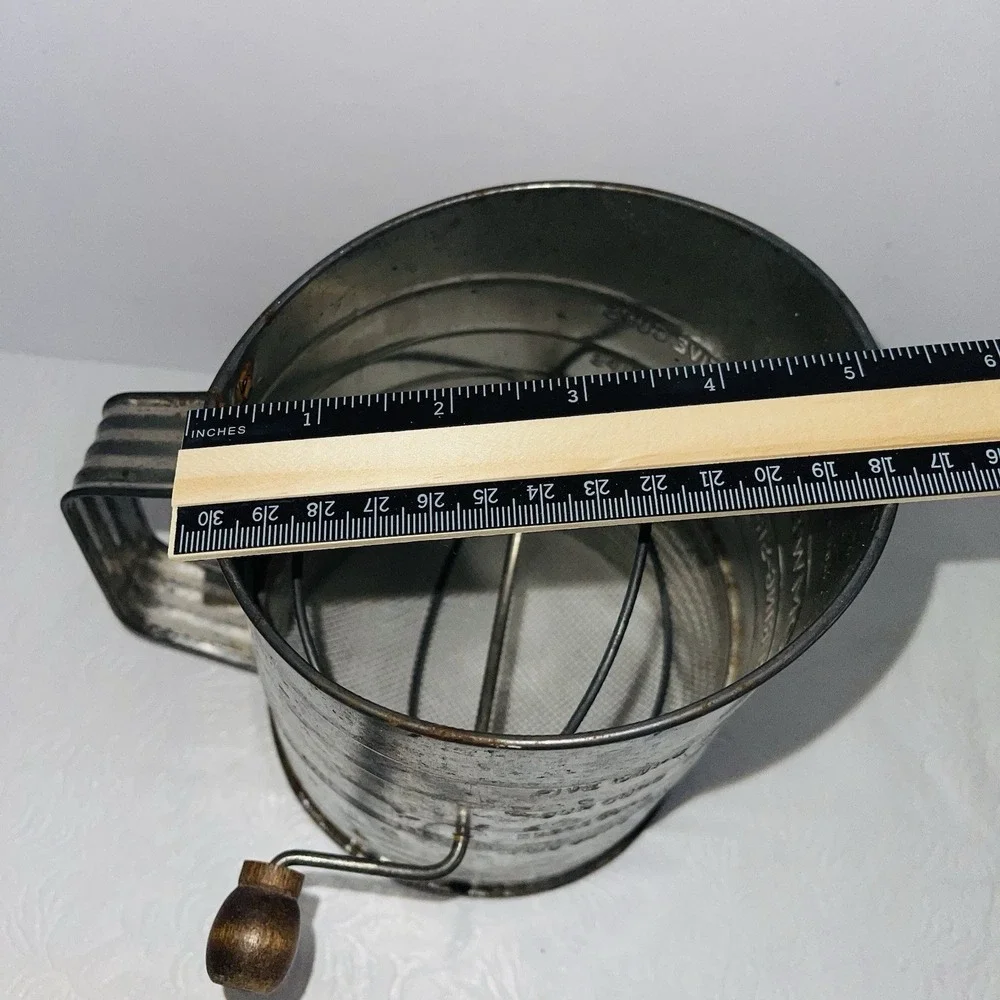 Vintage Kitchenware Lot Frigidaire Quickube Ice Tray Bromwell Sifter Jar Pitcher